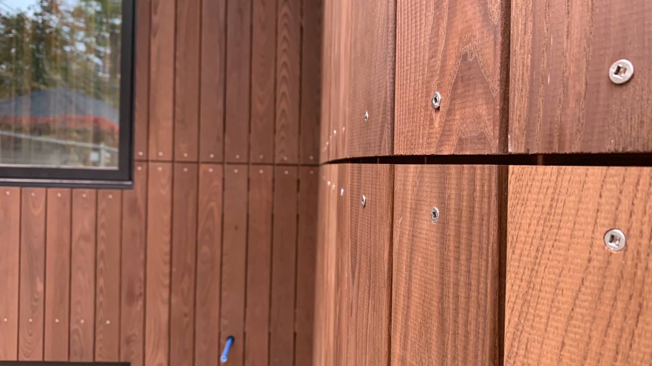Cedar & Wood-Look Siding