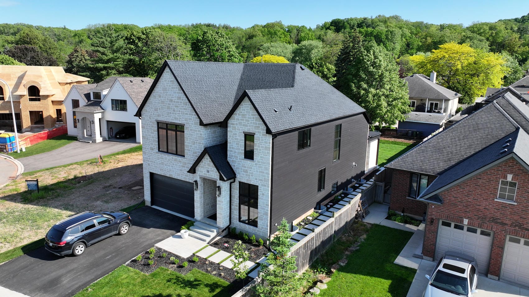 Custom fiber cement new build exterior in Stoney Creek, Hamilton