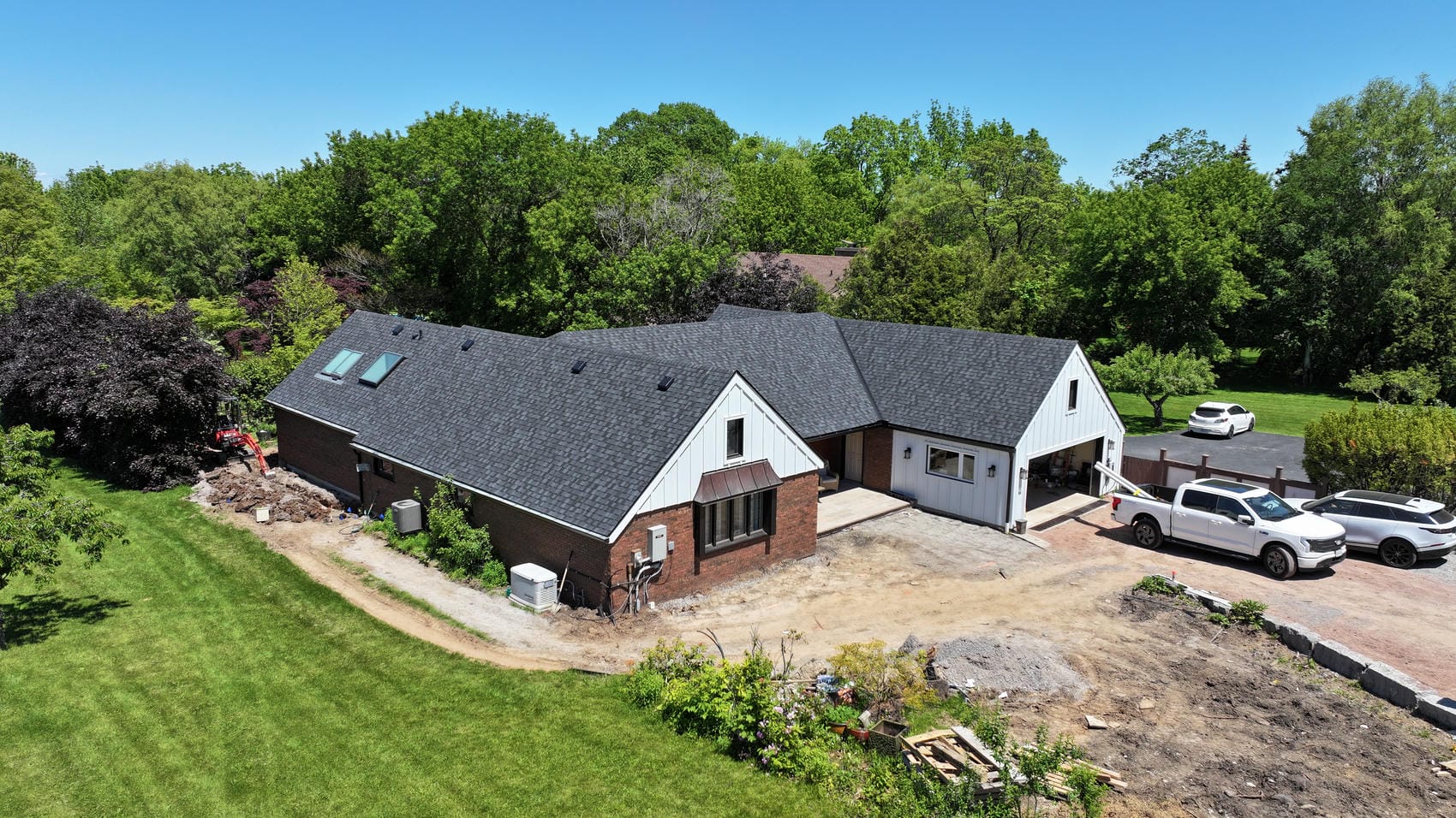 After photo of James Hardie board and batten siding renovation in Niagara-on-the-Lake