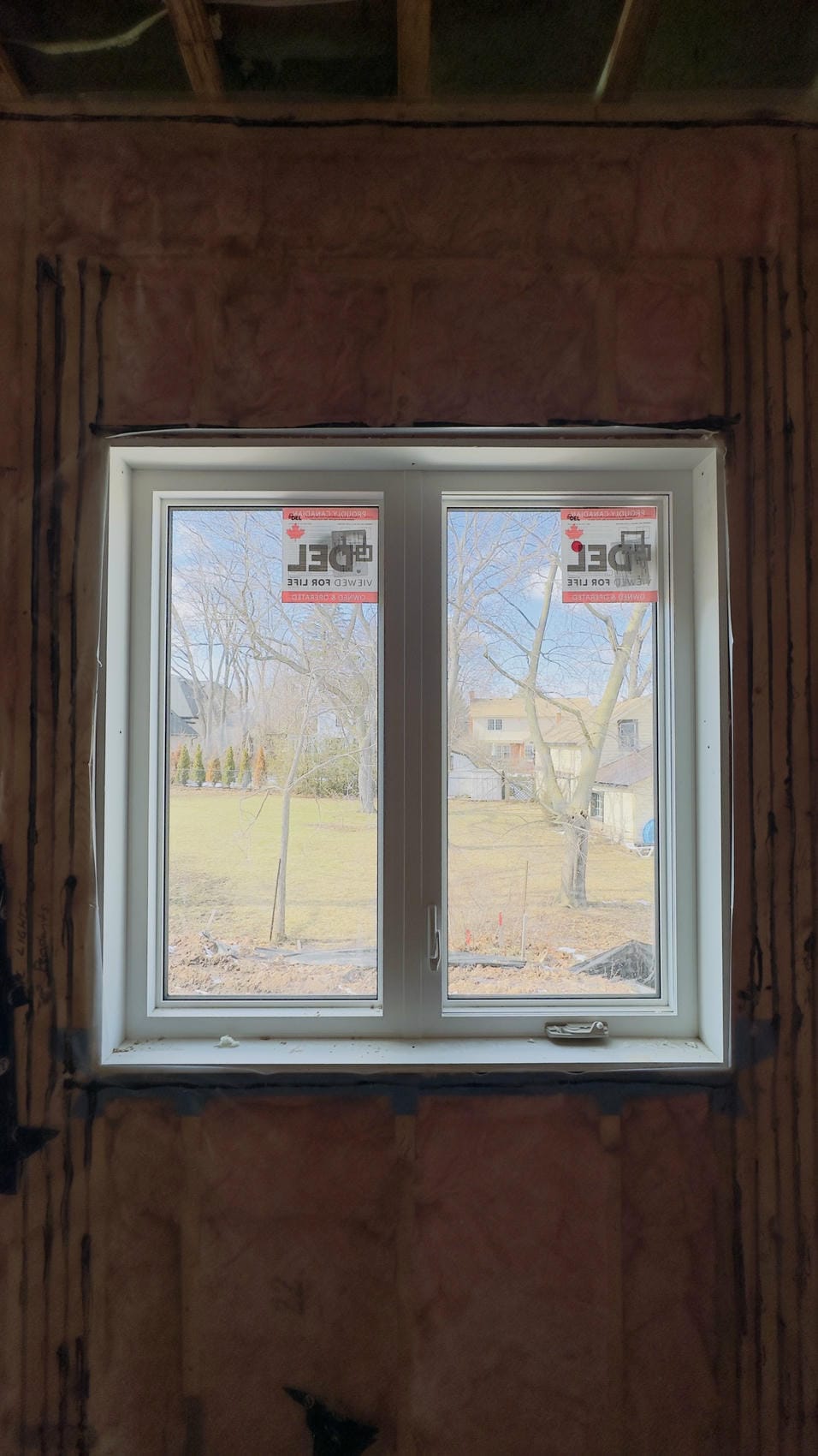 Replacement windows installed on a Niagara home